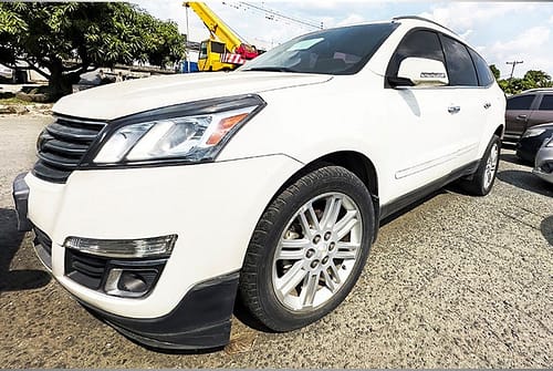 Camioneta Chevrolet Traverse 3.6L LT TP 3600CC 4X4, modelo 2015 BRP 2858